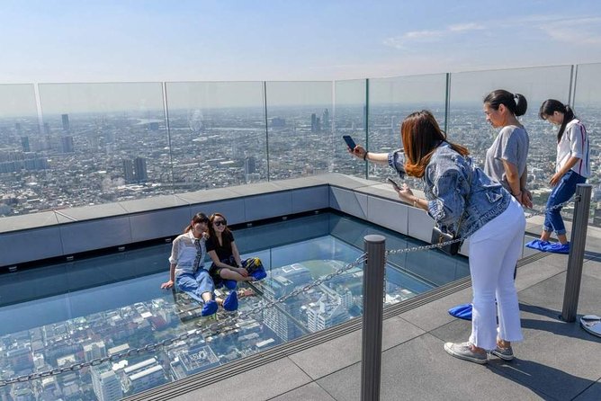 Bangkok Mahanakhon SkyWalk Experience with Private Hotel Transfer - Choosing your time slot: sunset glow or night skyline