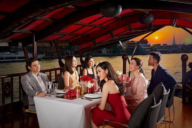 Bangkok Manohra Cruise Sunset Dining on Chao Phraya River - The Meal: Standard vs Premium Thai Set Menus (And What You’ll Get)