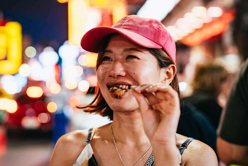 Bangkok: Michelin Guide Street Food Tour by Tuk Tuk - What you get for $20, and what you pay extra