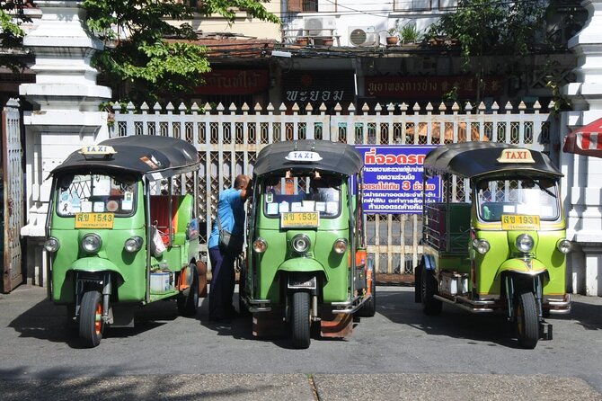 Bangkok: Michelin Guide Street Food Tour by Tuk Tuk - Why Jay Fai is optional, and why that affects your night