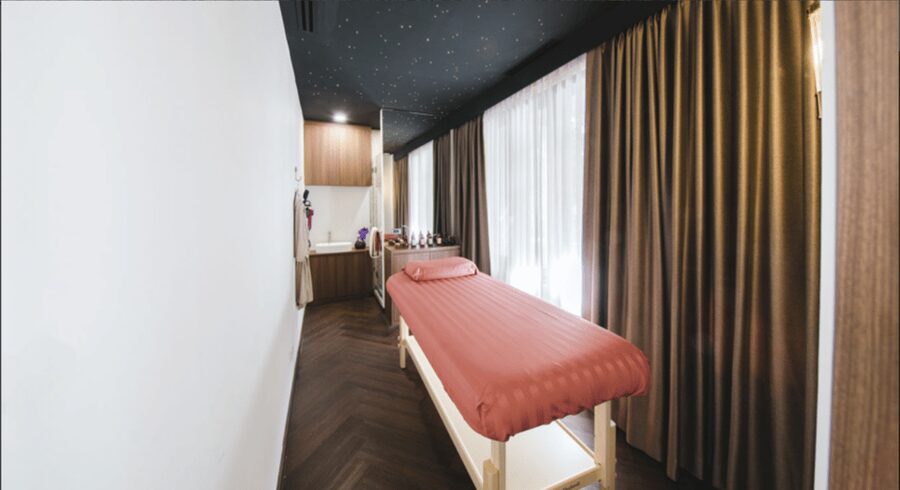 Bangkok: Mind n Matter Massage Spa E-Voucher - The Tearoom Zone: Siamese Tea Set and Thai Sweet Break