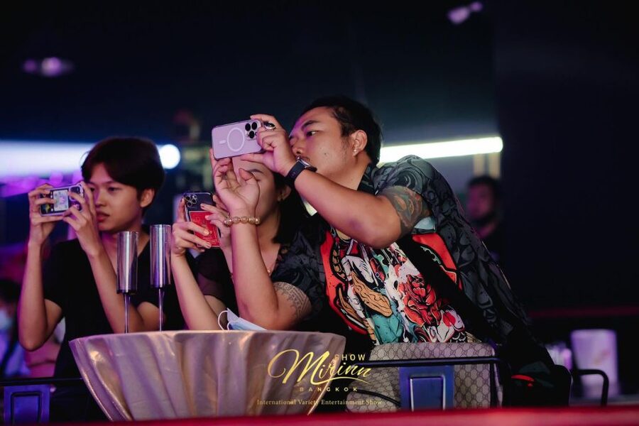 Bangkok: Mirinn Theatre Cabaret Show Admission Ticket - Who This Cabaret Works For (and who should skip it)