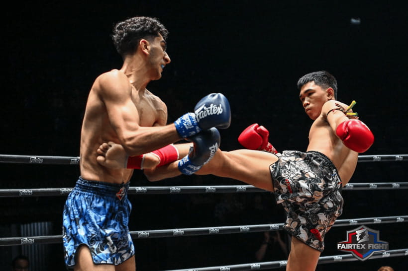Bangkok: Muay Thai Match at Lumpinee Boxing Stadium - Getting Your Ticket: Counter Redemption and the Green Shirt Kiosk