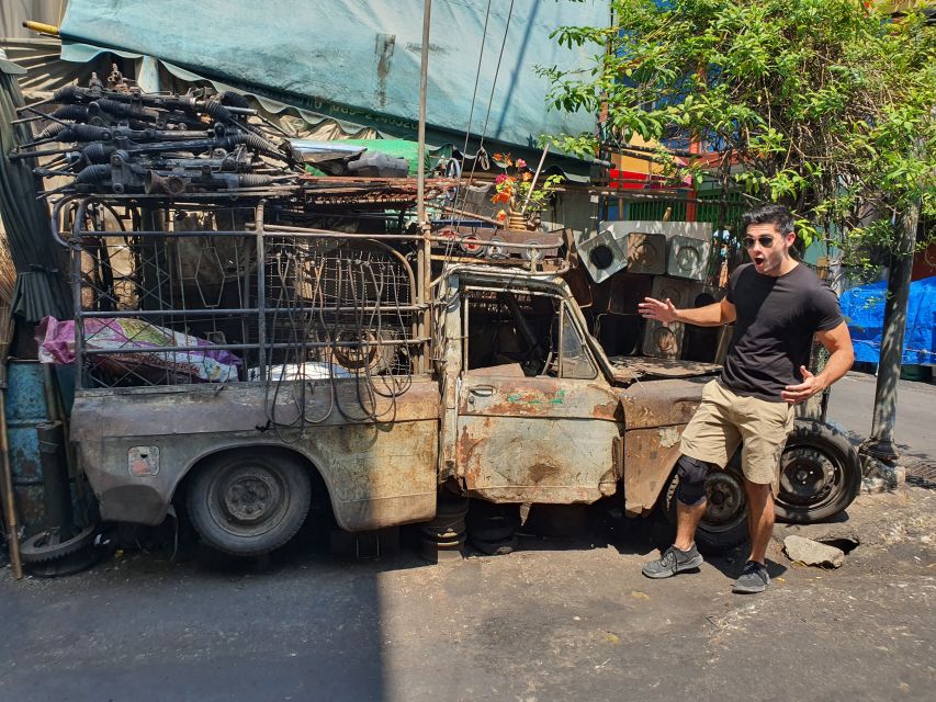 Bangkok: Must things to see in China town, Small group - Who this Chinatown tour suits best