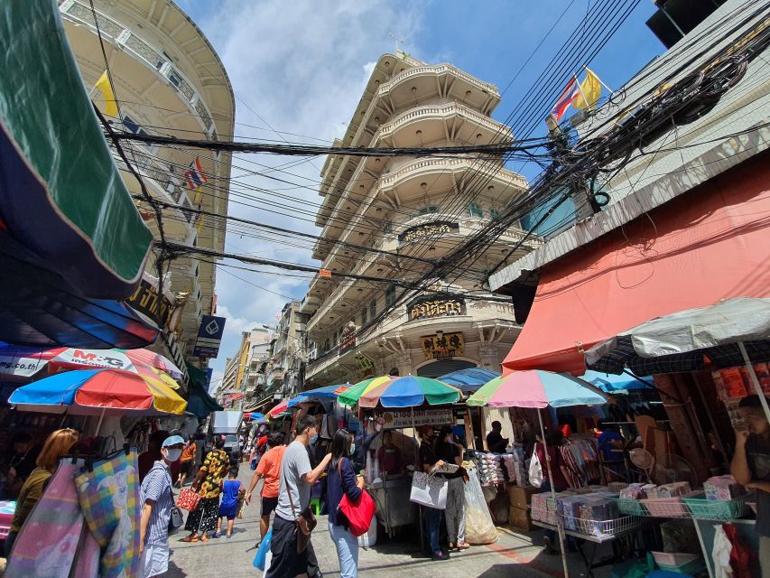 Bangkok: Must things to see in China town, Small group - Pace, distance, and what to wear for comfort