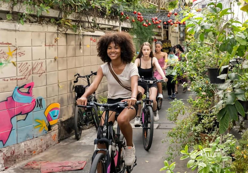 Bangkok: Must-Try Hidden Bike & Food Experience - How the cycling actually feels in Bangkok streets