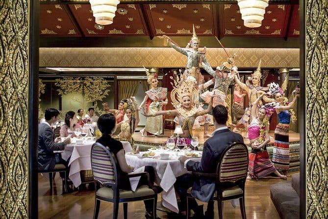 Bangkok Night Tour : Perfect Strangers - Transportation, group size, and what that means for your night