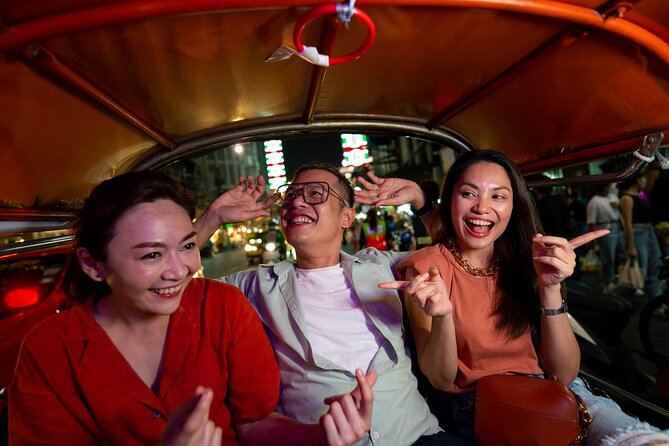Bangkok Night Tour: Wat Arun, Wat Pho, Chinatown & Tuk Tuk Ride - Stop 1 on Maha Rat Road: setting the pace for an evening route