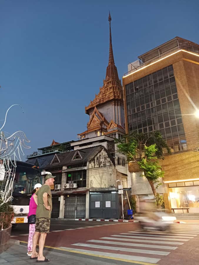 Bangkok Night Tuk Tuk: Private Tour of Markets & Landmarks - Chinatown by Night, Yaowarat Food Energy, and Kuan Yim Shrine
