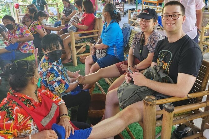 Bangkok Oasis Breezy Bike Tour - Snacks, water, insurance, and what comes with the $55 price