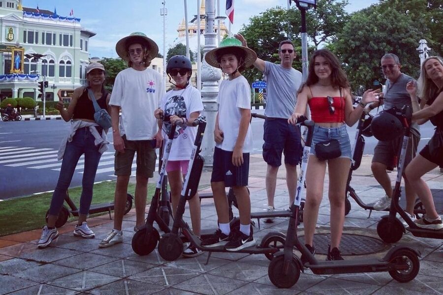 Bangkok : Old City Guided E-Scooter &/or Bike Tour - Guides in Multiple Languages, Including Nico and JoJo