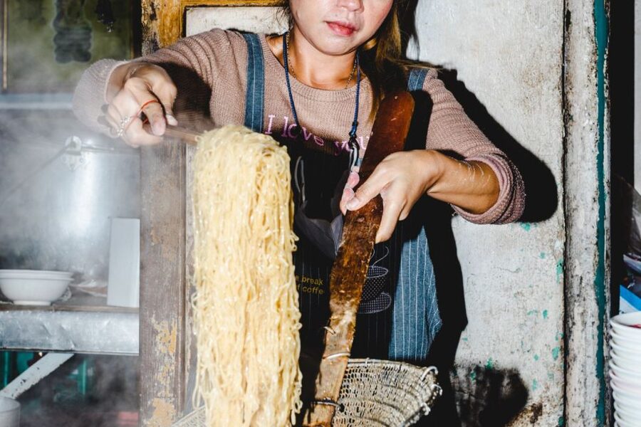 Bangkok: Old Siam Food Tour with 15+ Tastings - Practical tips so you can enjoy every stop