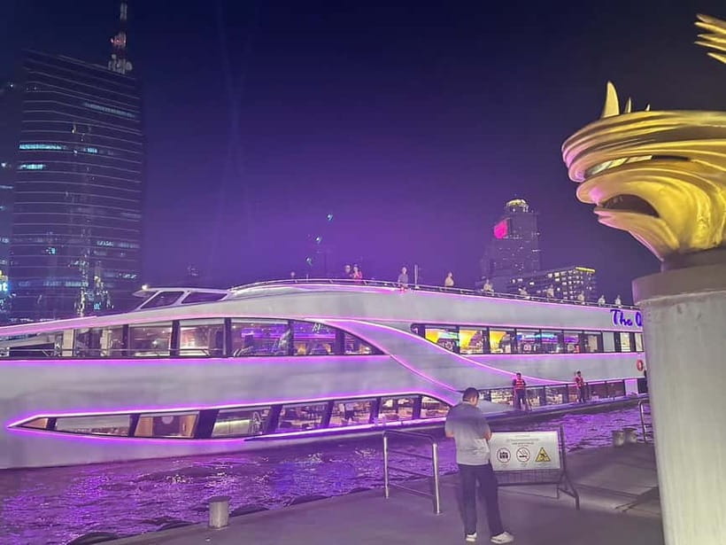 Bangkok: Opulence Luxury Dinner Cruise with Hotel Transfer - Thai classical dance and live entertainment: more than background music