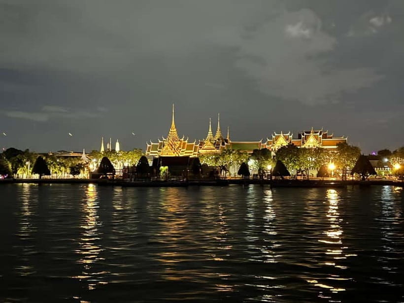 Bangkok: Opulence Luxury River Dinner Cruise - Live band on two decks, plus fireworks and light moments