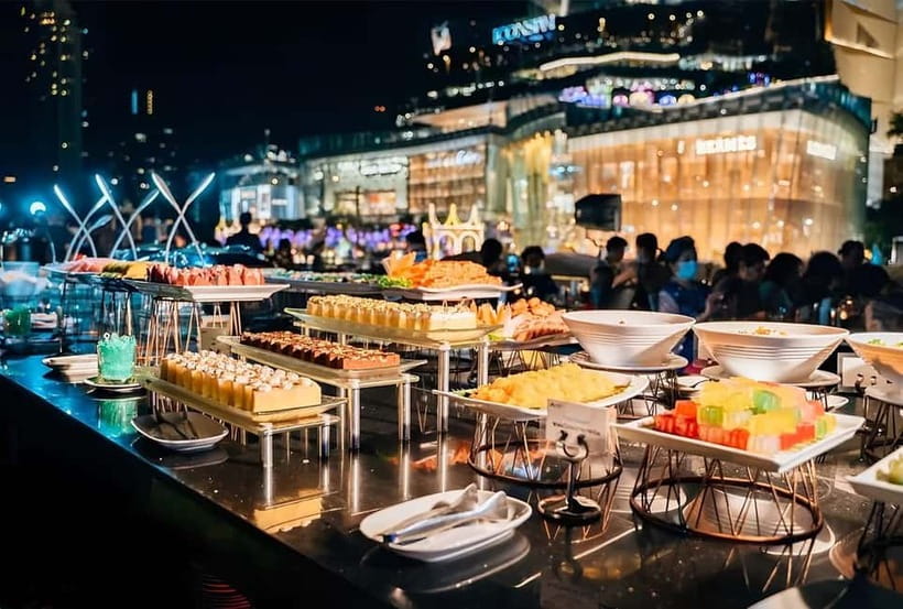 Bangkok: Opulence Luxury River Dinner Cruise with Live Band - Dinner and drinks: what the buffet actually gives you