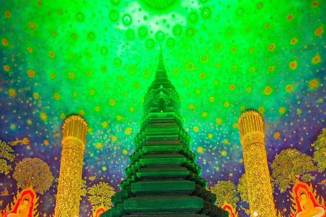 Bangkok Private Customizable Tour with Guide - Grand Palace and Wat Pho: a temple start that comes with real rules