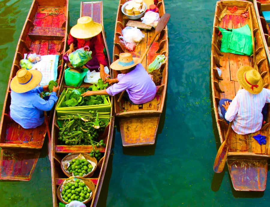 Bangkok: Private Damnoen Saduak Floating & Train Market Tour - Should you book this private Damnoen Saduak and Maeklong day trip?