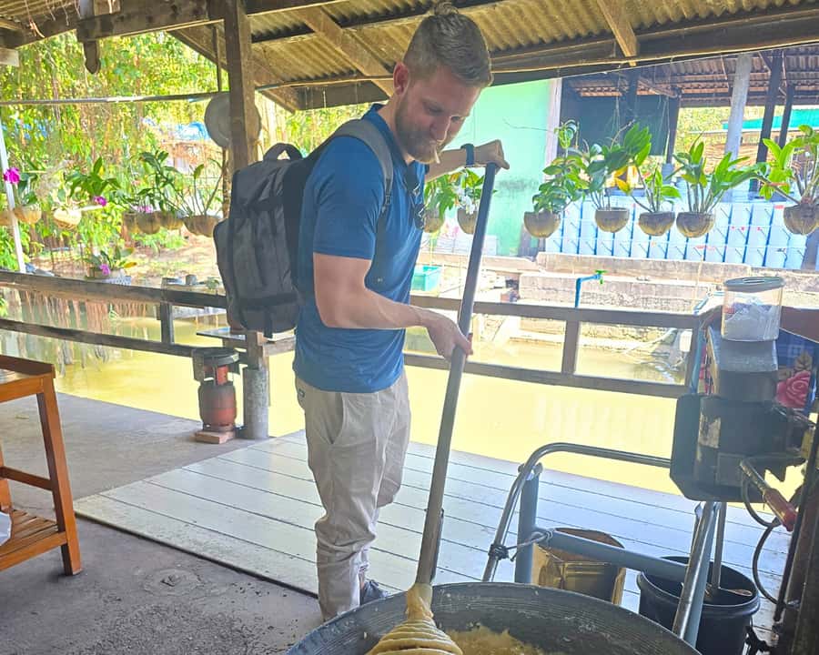 Bangkok: Private Floating & Railway Markets with Farm Visits - Who this is best for