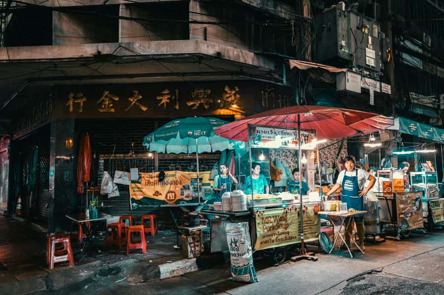 Bangkok: Private Tuk-Tuk Night Tour, River Boat & Eats - FAQ