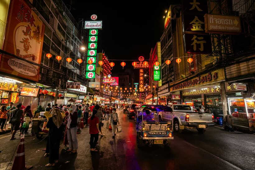 Bangkok: Private Tuk-Tuk Night Tour, River Boat & Eats - Who this tour suits best, and who should rethink it