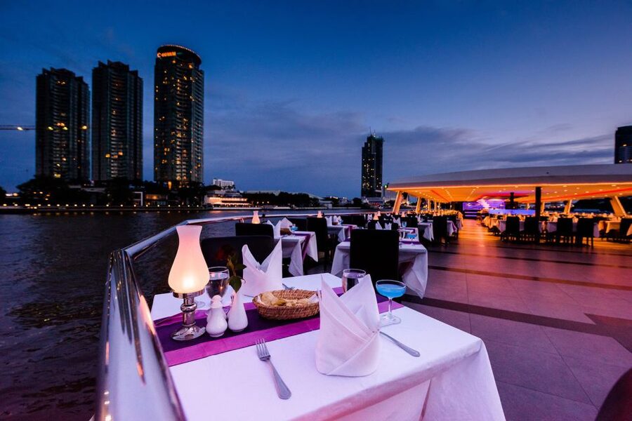 Bangkok: River Dinner Cruise on the Chao Phraya Princess - Quick Tips That Save Your Evening