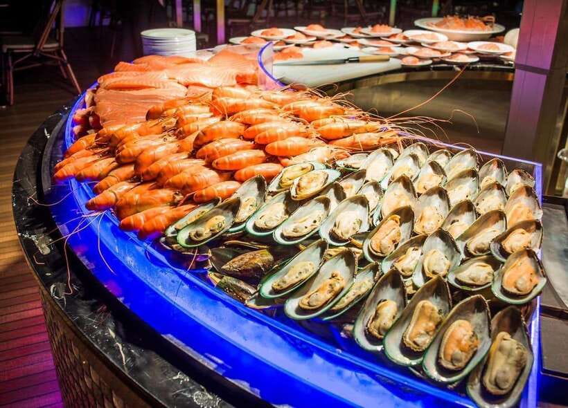 Bangkok: Royal Princess River Dinner Cruise with Live Music - Key things to clock before you board