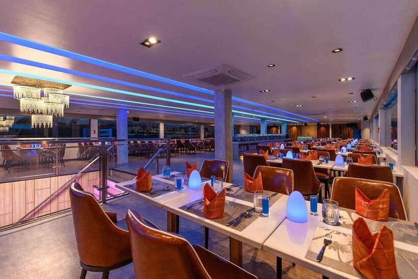 Bangkok: Royal Princess River Dinner Cruise with Live Music - Comfort tips for a smoother 2 hours on the water