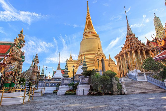 Bangkok Royal Road - Top 3 Major Monuments (Grand Palace, Wat Pho, Wat arun) - Grand Palace and Wat Phra Kaew: where ceremony becomes architecture