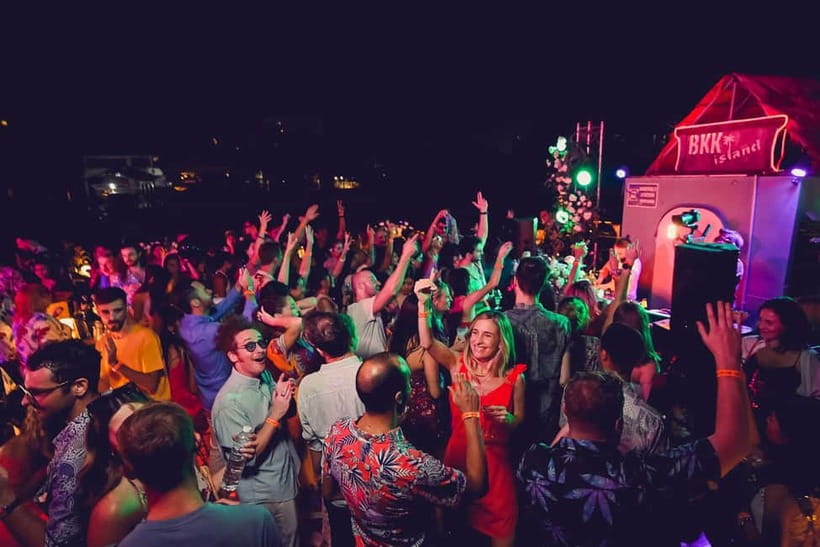 Bangkok's Best Party Boat - Key highlights you should care about