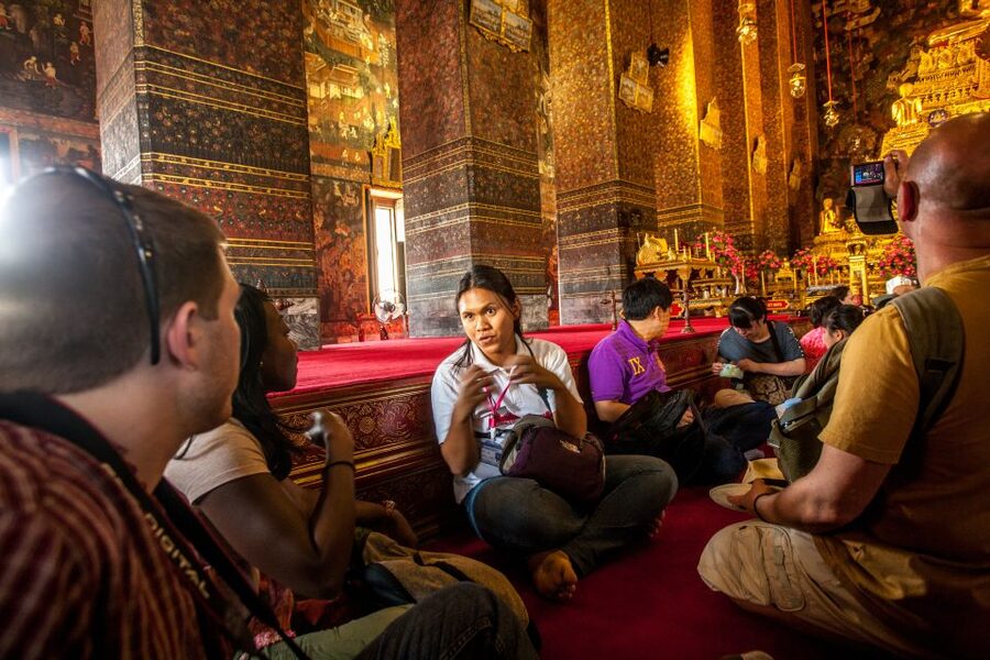 Bangkok's Highlights by Longtail Boat and on Foot - Practical do’s, don’ts, and fit checks before you go