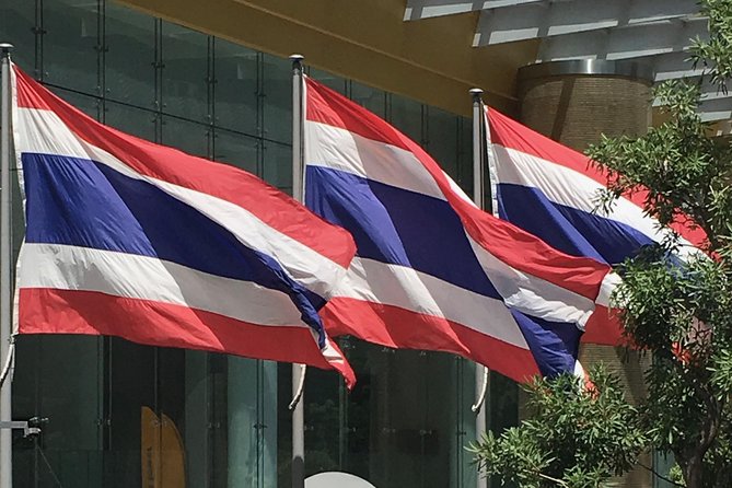 Bangkok's Wireless Road: A Self-Guided Audio Tour - Wireless Road, from side street to living classroom