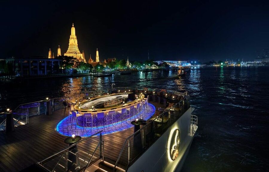 Bangkok: Saffron Chao Phraya River Dinner Cruise - Getting to Icon Siam Pier 2: BTS first, then a free shuttle boat
