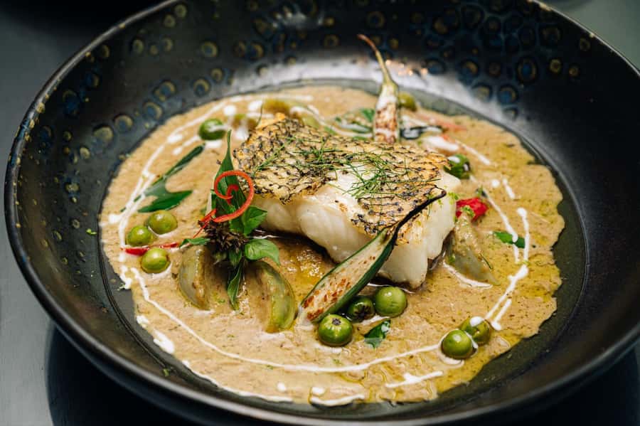 Bangkok: Saffron Contemporary Thai Signature F&B Package - Service and presentation: special dishes, not just special scenery