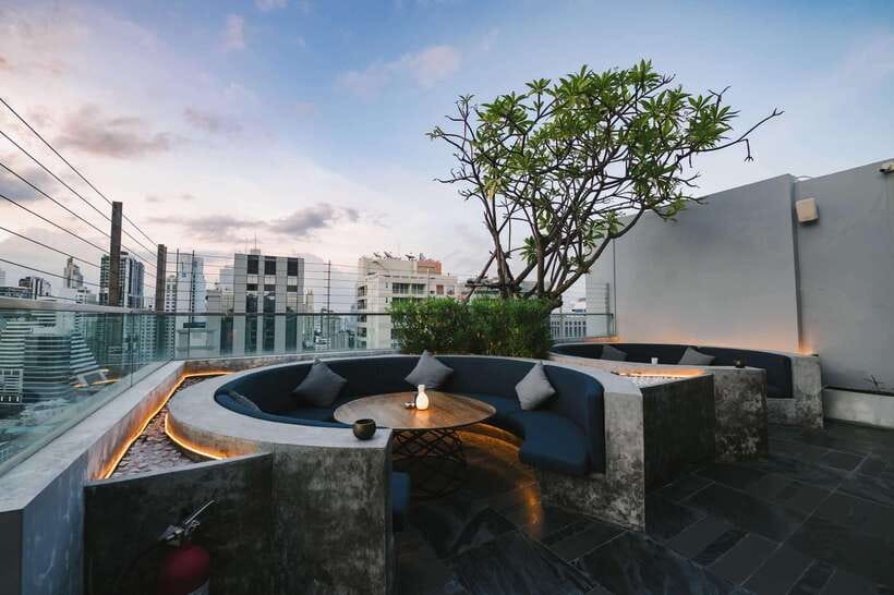 Bangkok: Sky on 20 Rooftop Bar With Free Flow Drinks - Your 90 Minutes on the Rooftop: A Relaxed Pace With a Real Time Limit