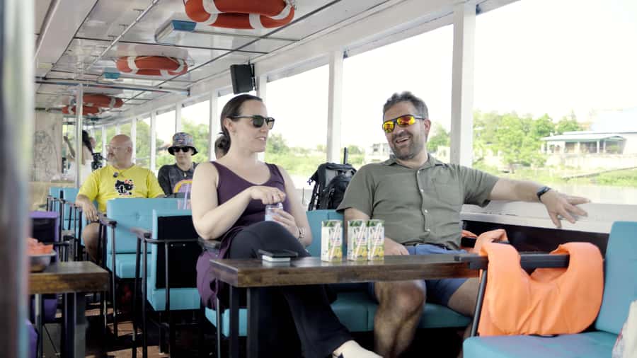 Bangkok: Slow Boat Tour on the River to/from Ayutthaya - Bangkok after dark: lights from the water
