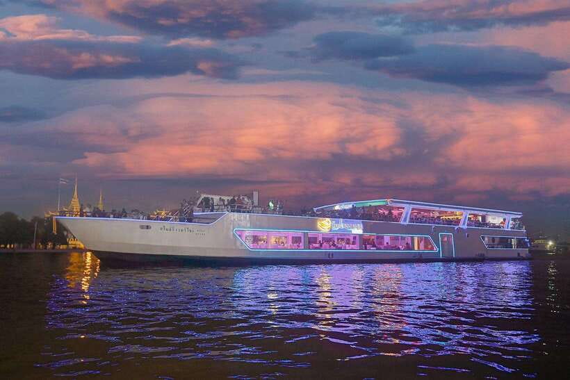 Bangkok: Smile Riverside Dinner Cruise - Key things to know before you go