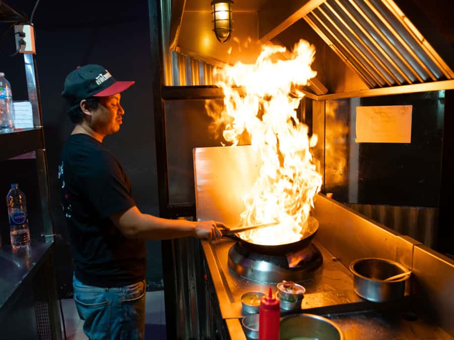 Bangkok Street Food and Night Lights by Tuk Tuk - First food stop: Trok Rong Moo Noodle and that first street-food hit
