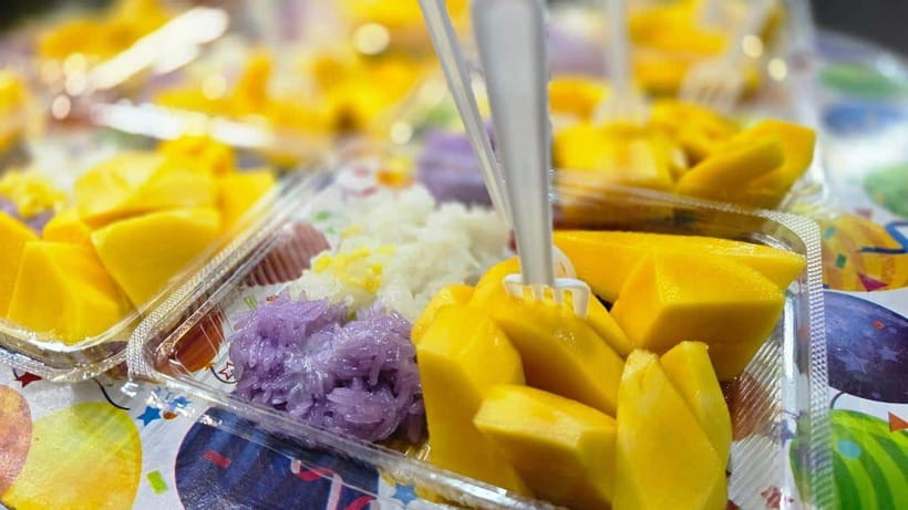 Bangkok: Street Food Tasting Tour at Night - The 6 Food Stops: What You’ll Actually Be Eating