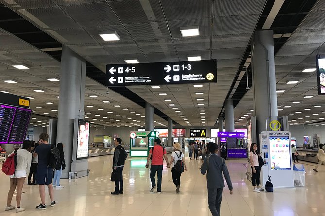 Bangkok Suvaanabhumi Airport: Guide Fasttrack Immigration Service - Suvarnabhumi Fast Track Starts Where Most People Feel Lost