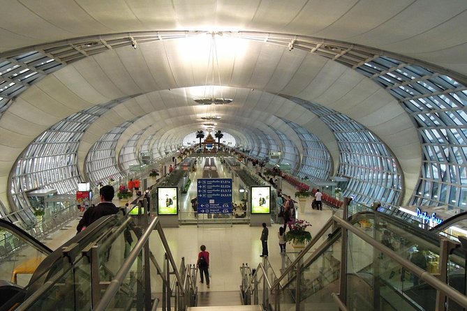 Bangkok Suvarnabhumi Airport VIP Fast-Track Lane Service - Customs and the arrival hall: getting out without the scramble