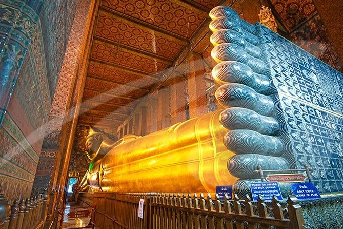 Bangkok Temples Tour, Including Reclining Buddha at Wat Pho - Timing and Transport: hotel pickup, air-con comfort, and what 30 minutes means
