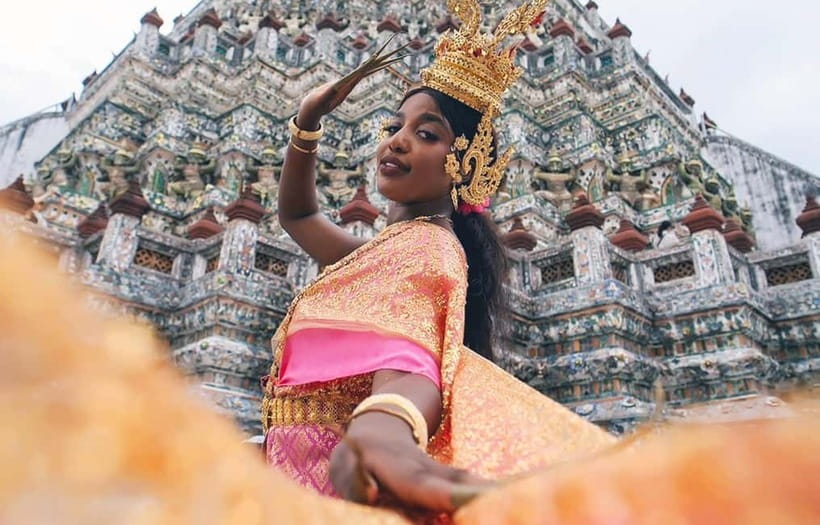 Bangkok: Thai Costume Rental + Hairdo, Makeup & Accessories - Meeting Point Reality Check: Miracle Complex and Your Name Code