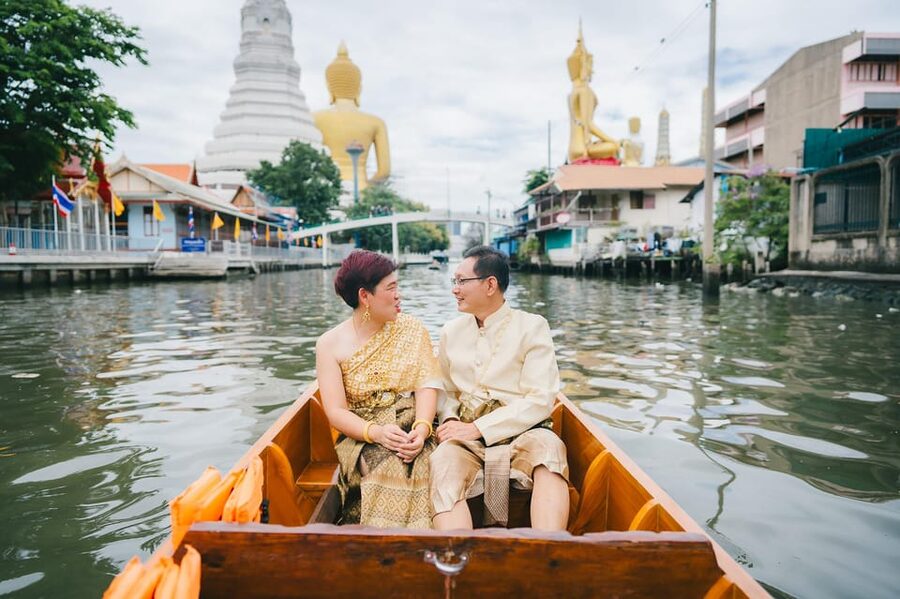 Bangkok:Thai costume with Long tail boat photoshoot - Small group, private-group feel: what it means in practice