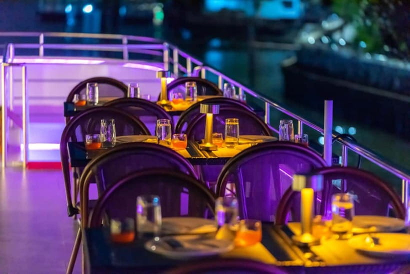 Bangkok: The Newest Luxury 5-Star Bangkok Chao Phraya Cruise - Landmark moments on the Chao Phraya at night