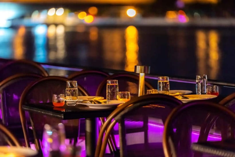 Bangkok: The Newest Luxury 5-Star Bangkok Chao Phraya Cruise - Meeting points and timing: Asiatique vs Yodpiman River Walk