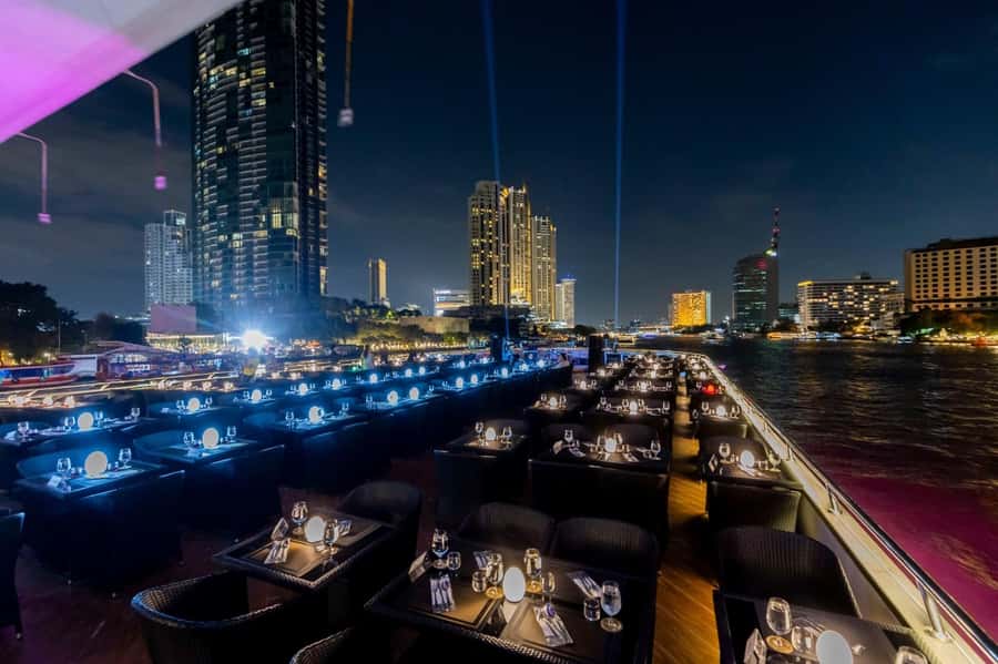 Bangkok: The Opulence Buffet Dinner Cruise with Live Band - Comfort tips that actually help during a 2-hour cruise