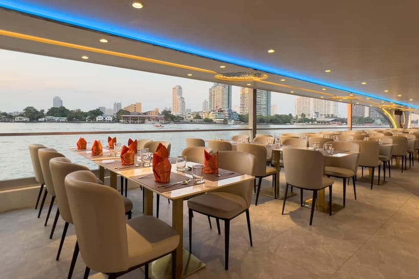 Bangkok: The Planet Chao Phraya River Dinner Cruise - Welcome Drink, Then Food While You Cruise