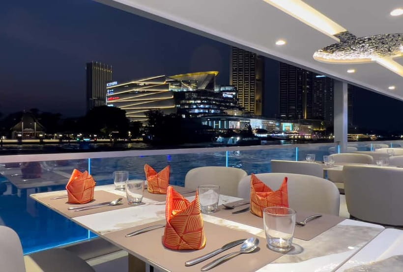 Bangkok:The Planet Sunset&Dinner Cruise on Chao Phraya River - The Buffet Meal: What You Actually Get and How to Eat Without the Chaos