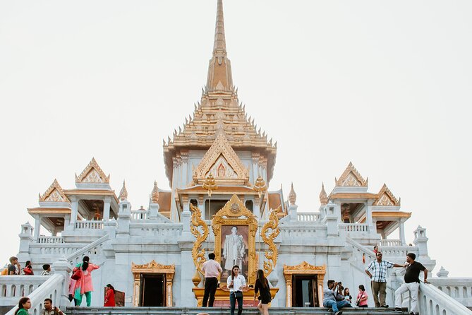 Bangkok Three Temples and The City - The guide is the real engine of the day