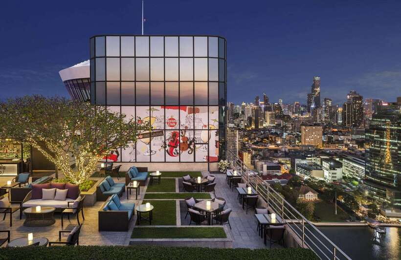Bangkok: ThreeSixty Rooftop Bar at Millennium Hilton - Who This Rooftop Bar Fits Best